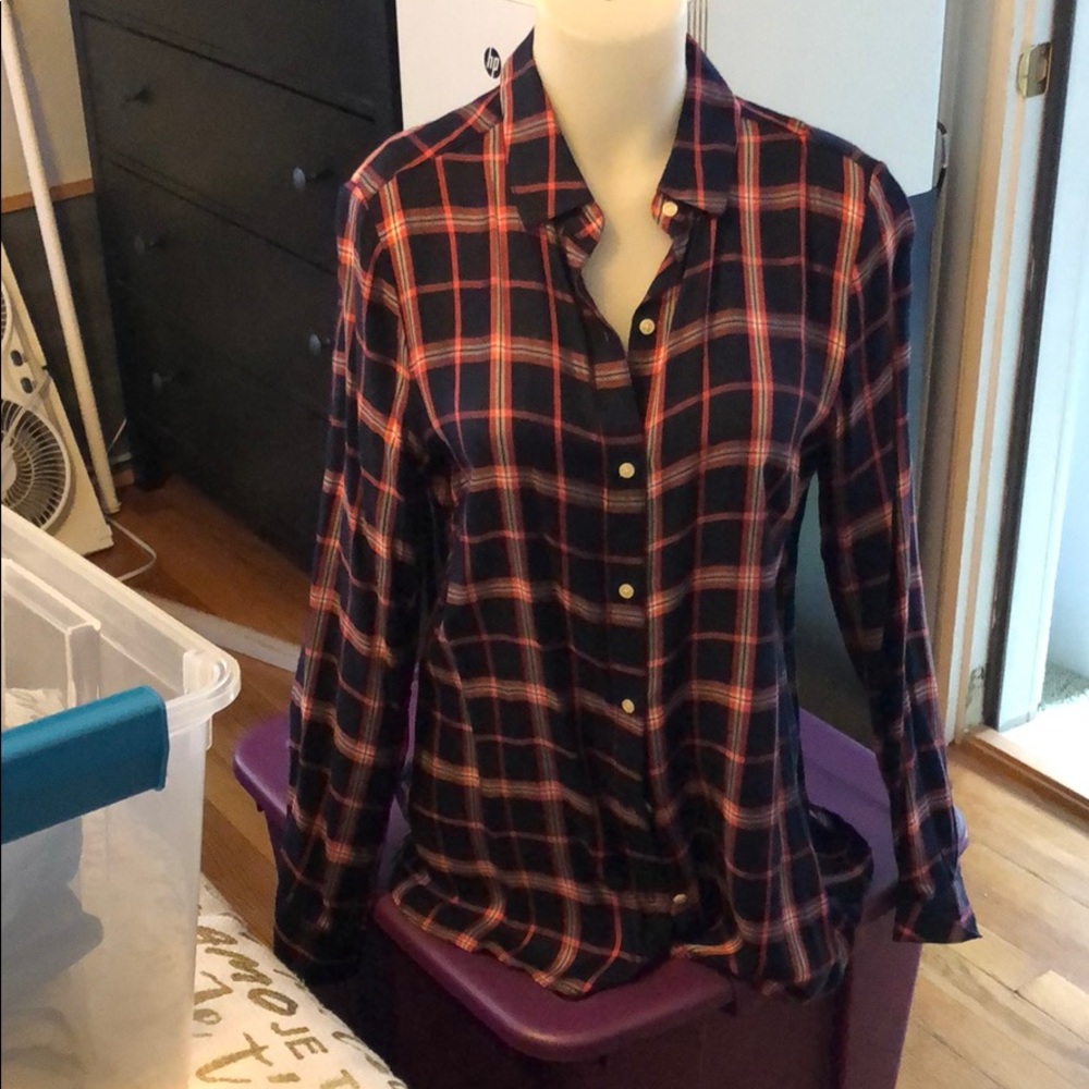 Banana republic long sleeve button down. Plaid.
